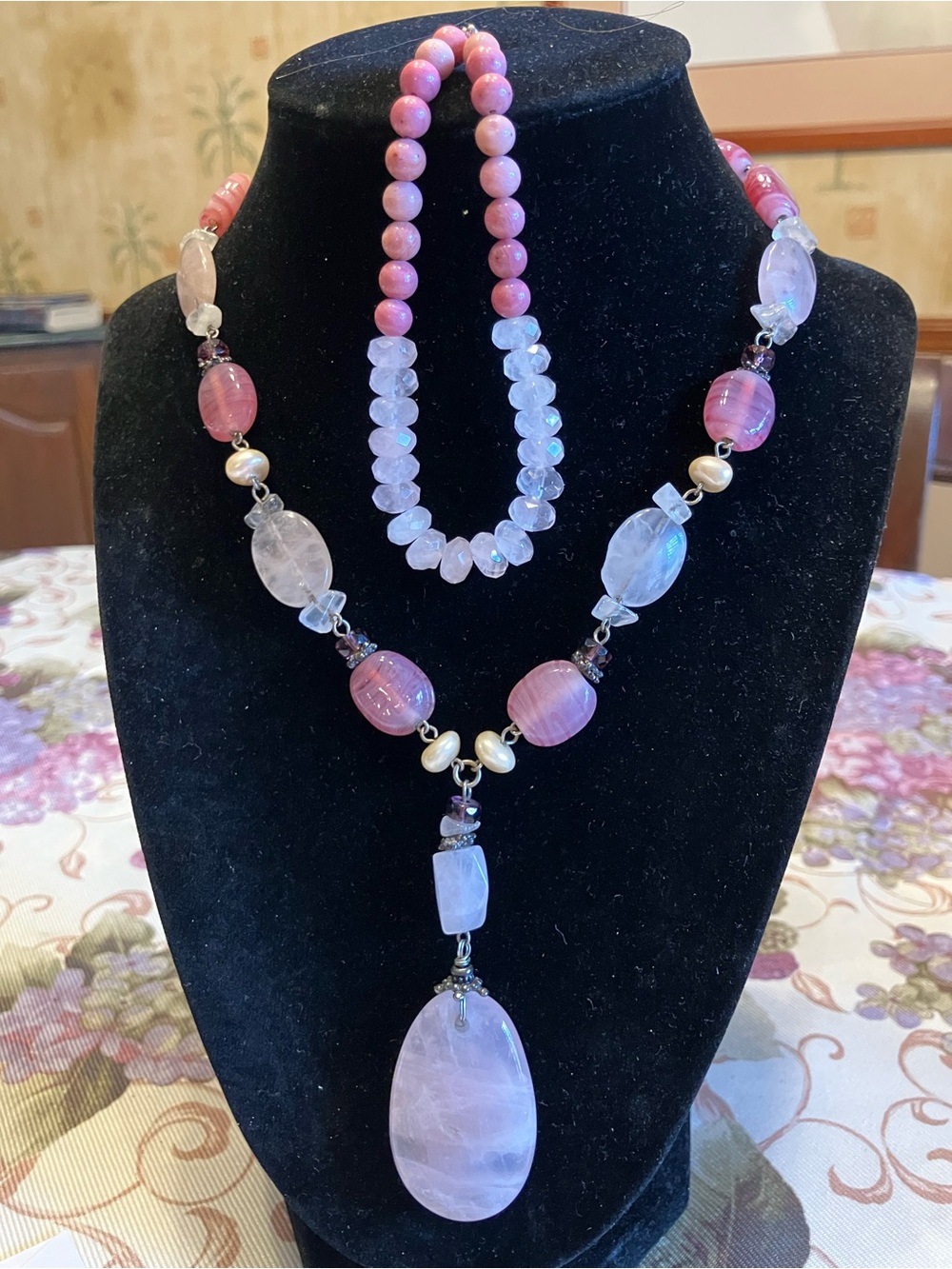 Pink Rose Quartz Pendant Necklace and Bracelet Set vintage